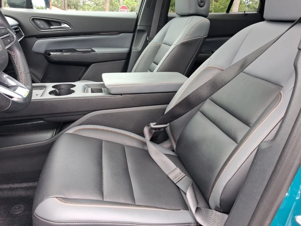 Used 2025  Honda Touring image 20