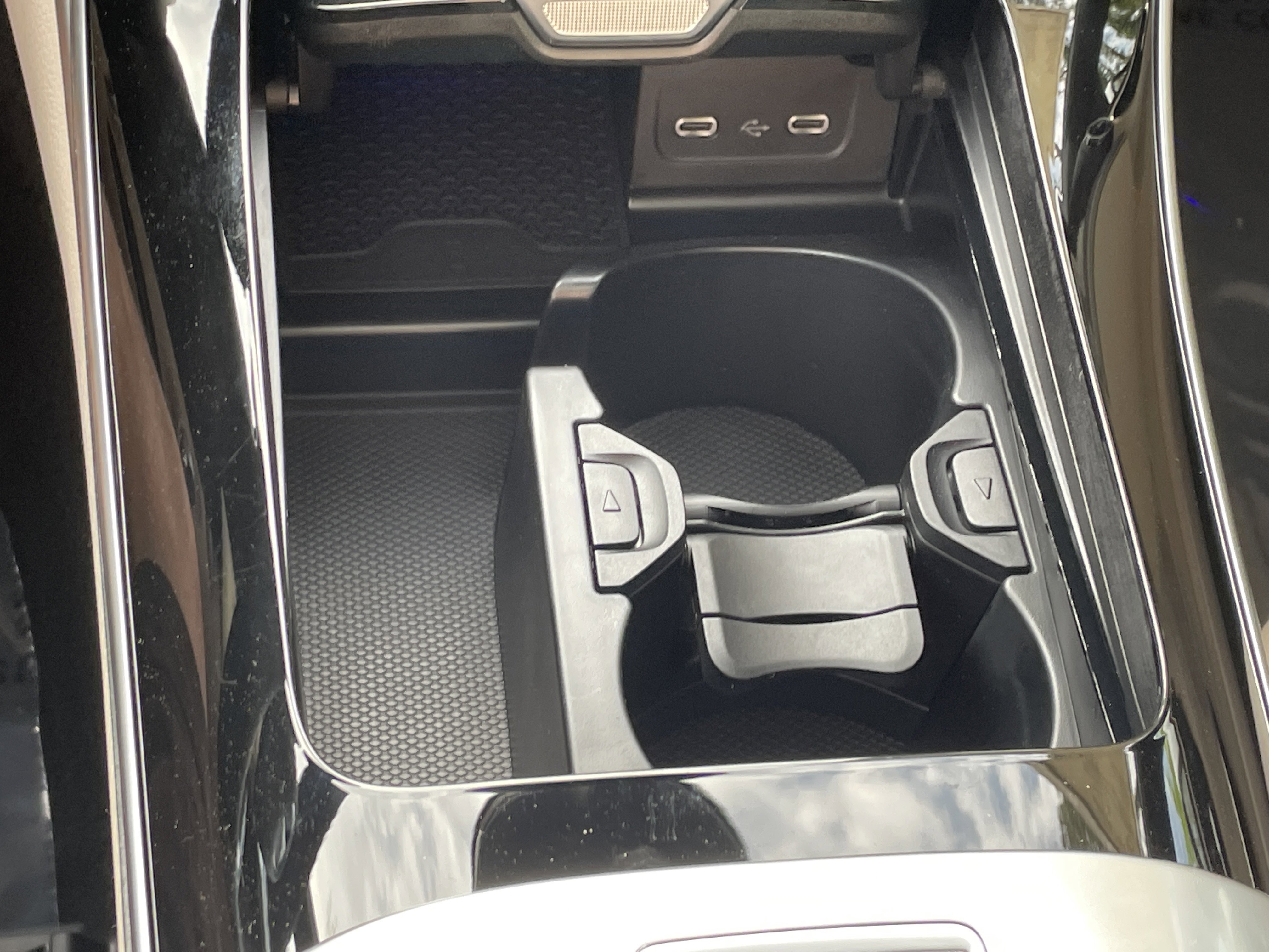 New 2026 Polar White Mercedes-Benz C 300 Sedan image 32