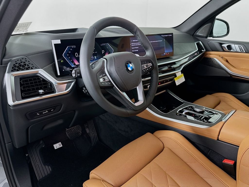 New 2026 Gray Metallic BMW xDrive40i image 9