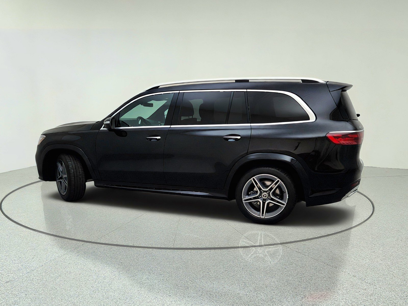 New 2026 Obsidian Black Metallic Mercedes-Benz GLS 450 4MATIC® SUV image 13