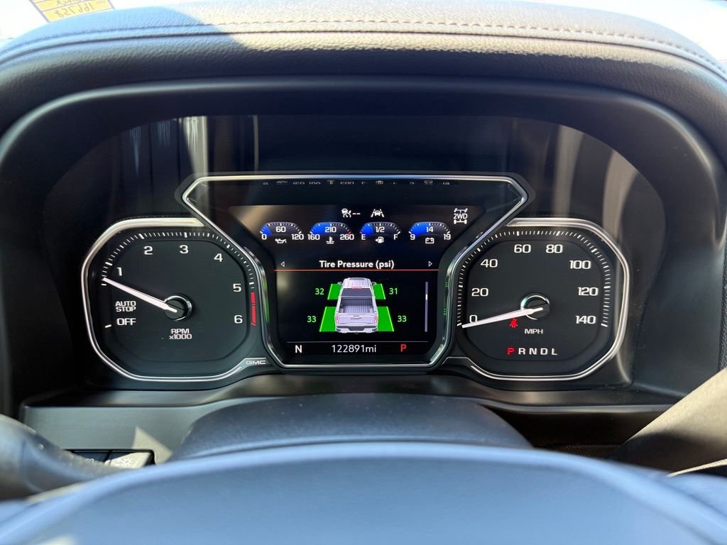 Used 2021 Onyx Black GMC AT4 image 25