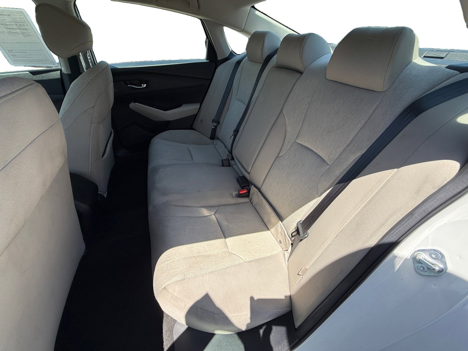 Used 2024 Platinum White Pearl Honda LX image 16