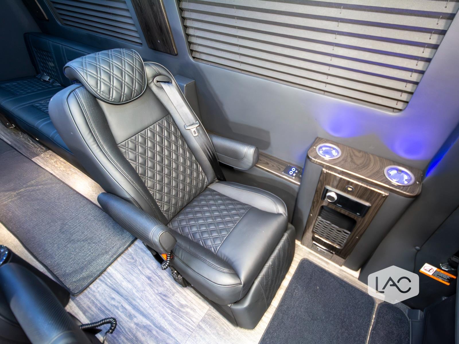 New 2026 Stone Gray OGV Luxury Coach AWD*ADV PKG w/ 540ah ADV-3.1 Acc PKG image 9