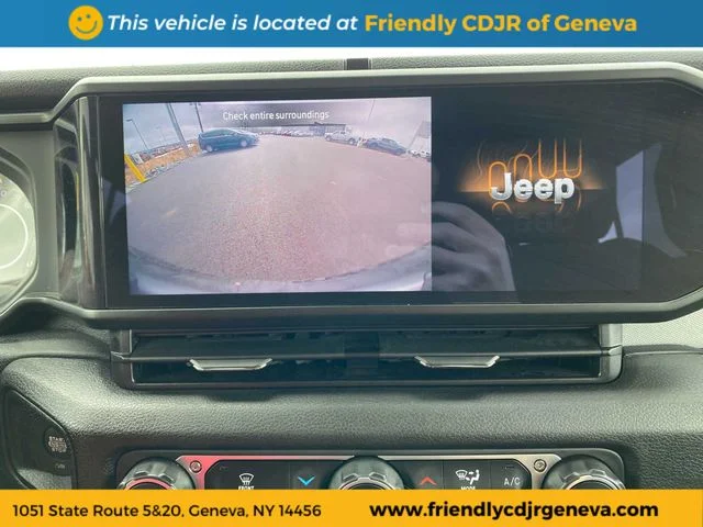 Used 2024 Red Jeep Sport S image 18