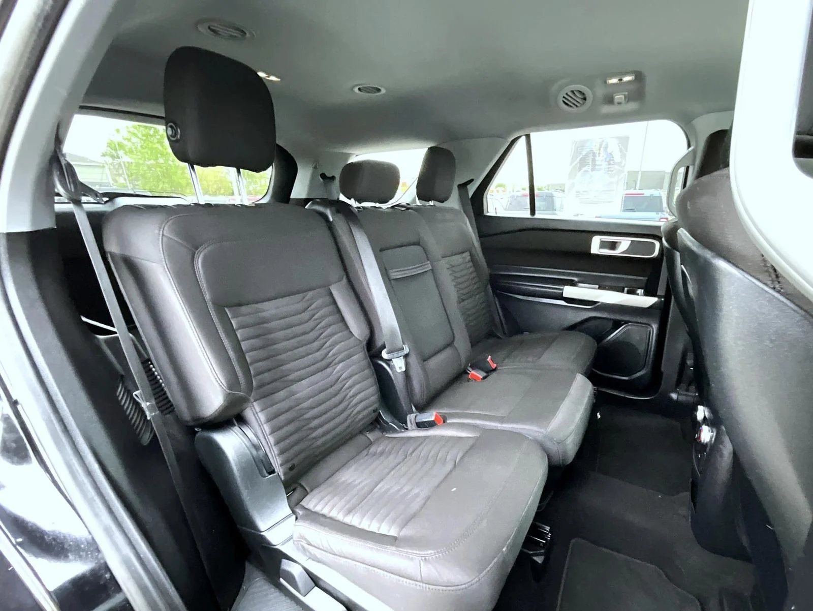 Used 2020 Black Ford XLT image 19