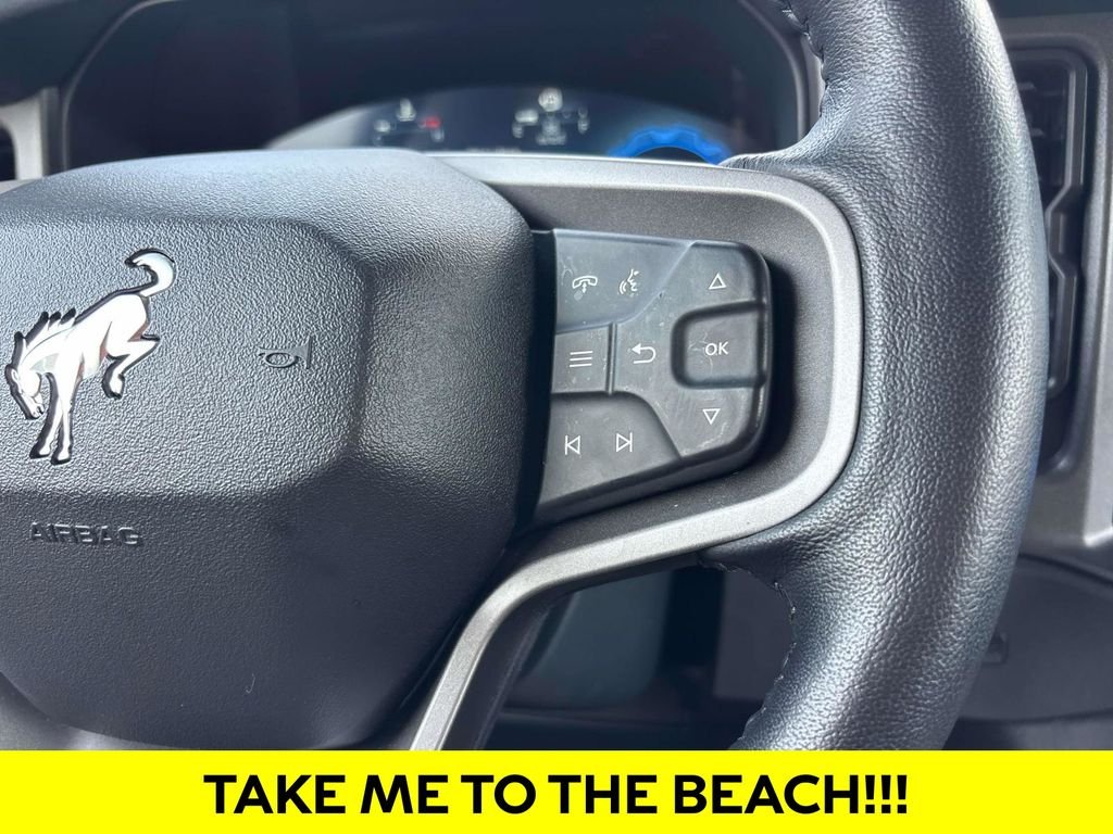 Used 2025 Blue Ford Badlands image 18