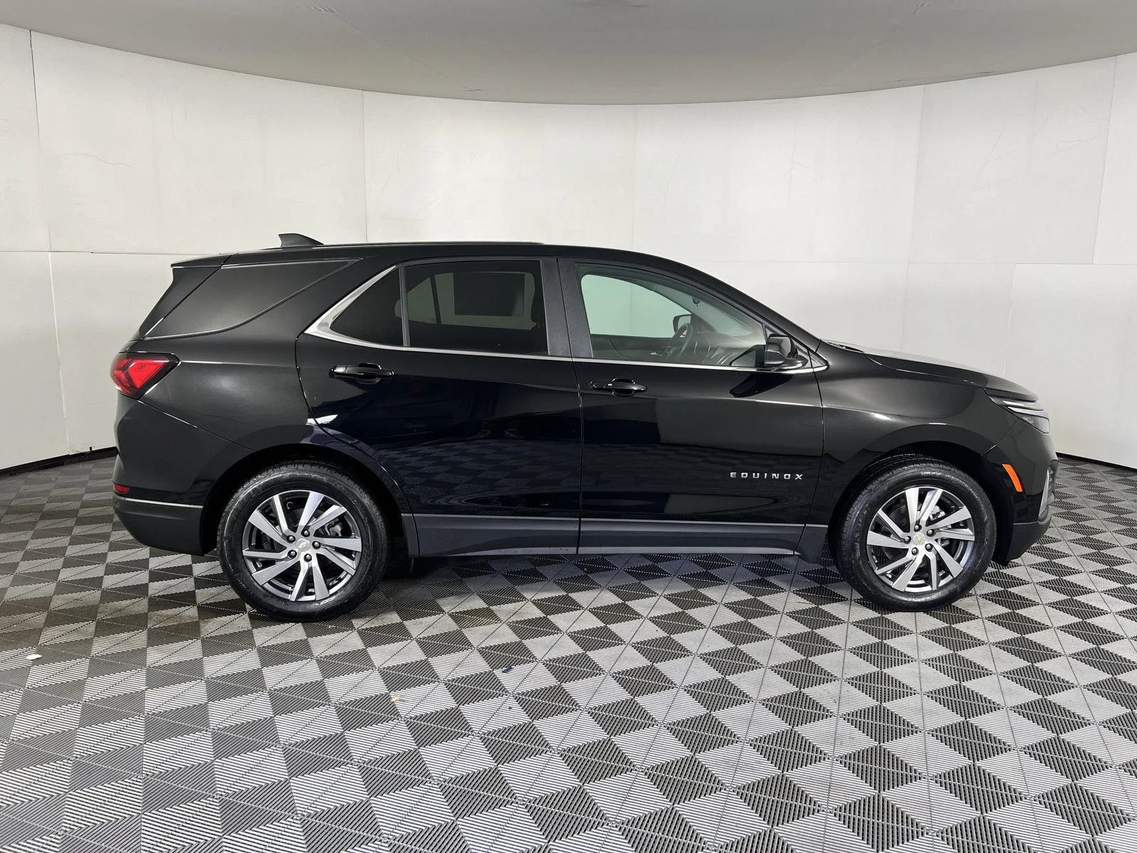 Used 2024 Mosaic Black Metallic Chevrolet LT image 49