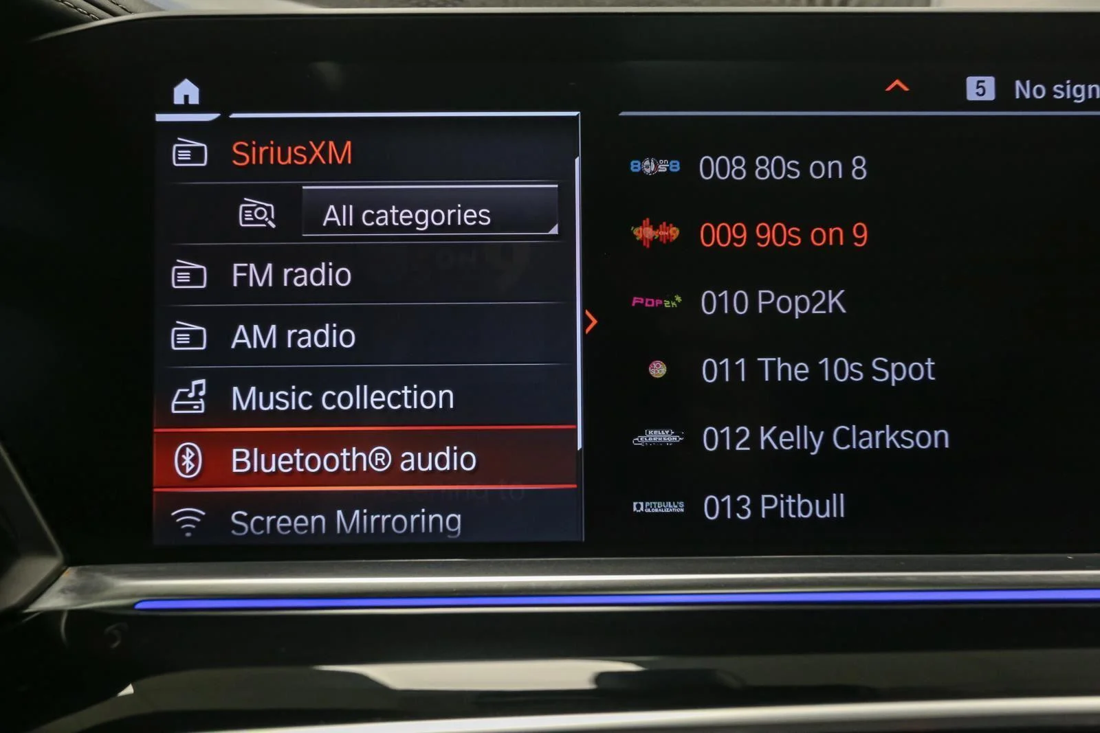 Used 2019 Black Sapphire Metallic BMW xDrive50i image 29