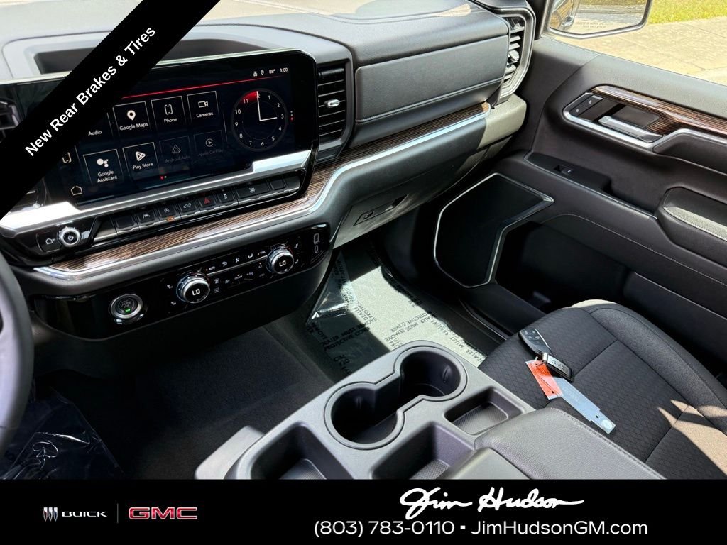 Used 2023 Black GMC Elevation image 30
