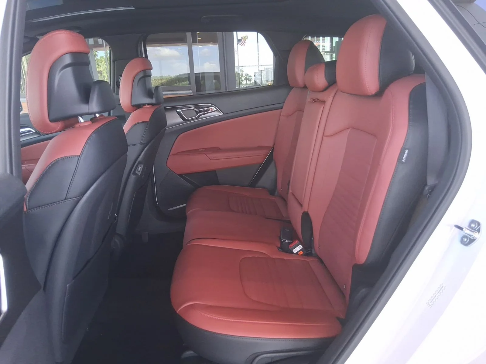 New 2026 White Kia SX-Prestige image 25