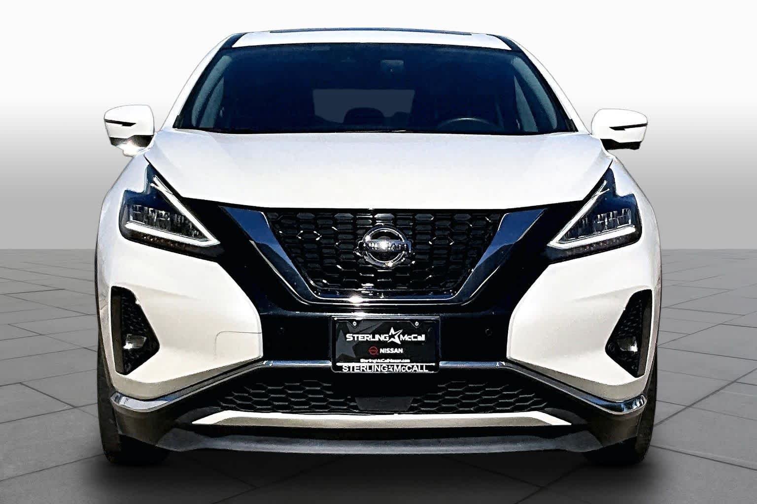 Used 2021 Pearl White Tricoat Nissan SV image 4
