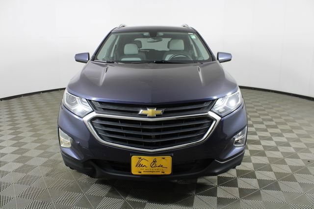 Used 2019 Chevrolet Equinox LT with VIN 3GNAXVEX1KL186213 for sale in Mitchell, SD