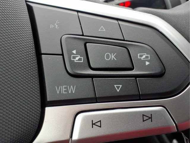 2026 Volkswagen Tiguan SE - Photo 20