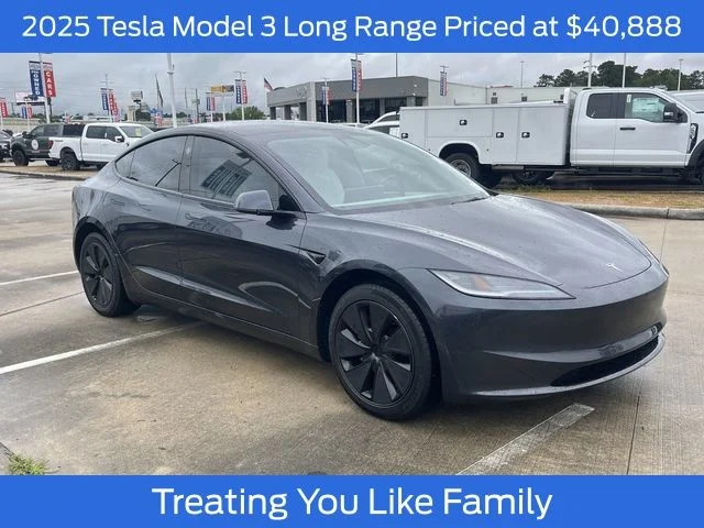 2025 Tesla Model 3 Long Range's photo