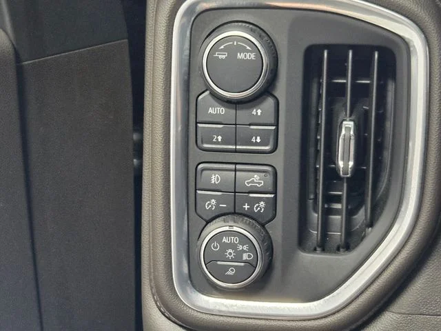 Used 2020 Gray Chevrolet LTZ image 27