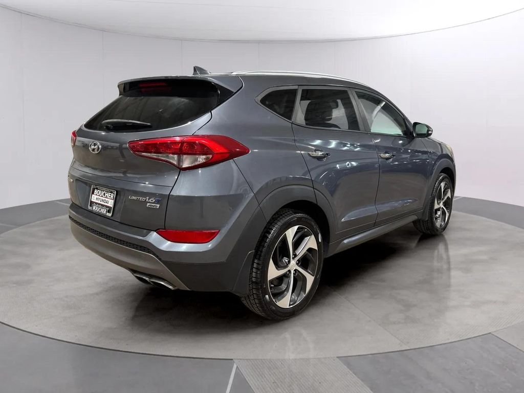Used 2016 Coliseum Gray Hyundai Limited image 3
