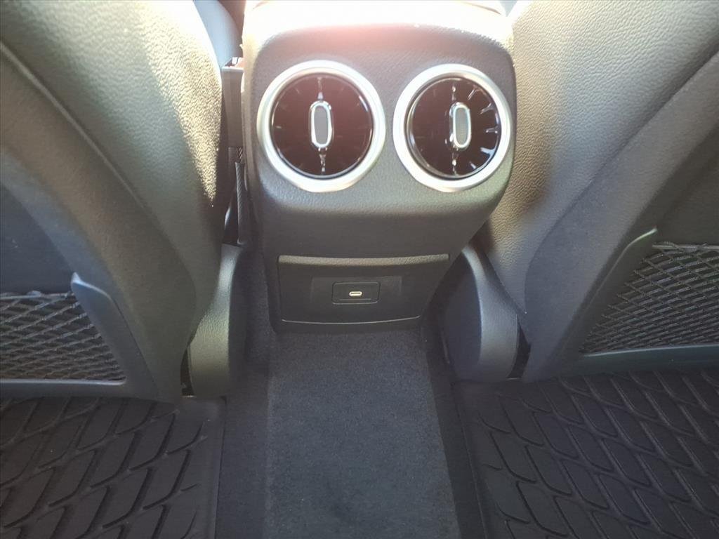 Used 2026 Polar White Mercedes-Benz CLA 250 image 9