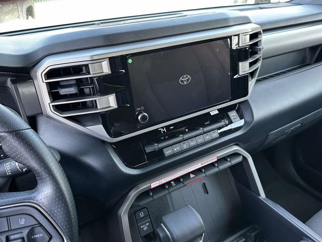 2026 Toyota Tundra SR5 - Photo 18