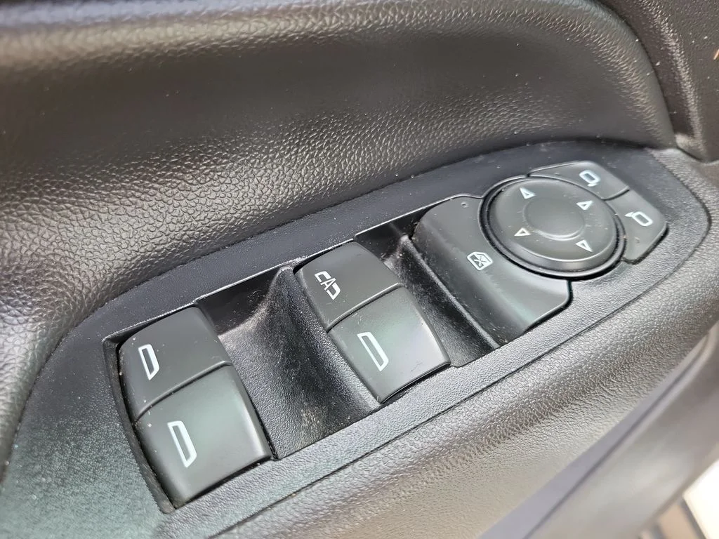 2020 Chevrolet Equinox 2FL - Photo 16