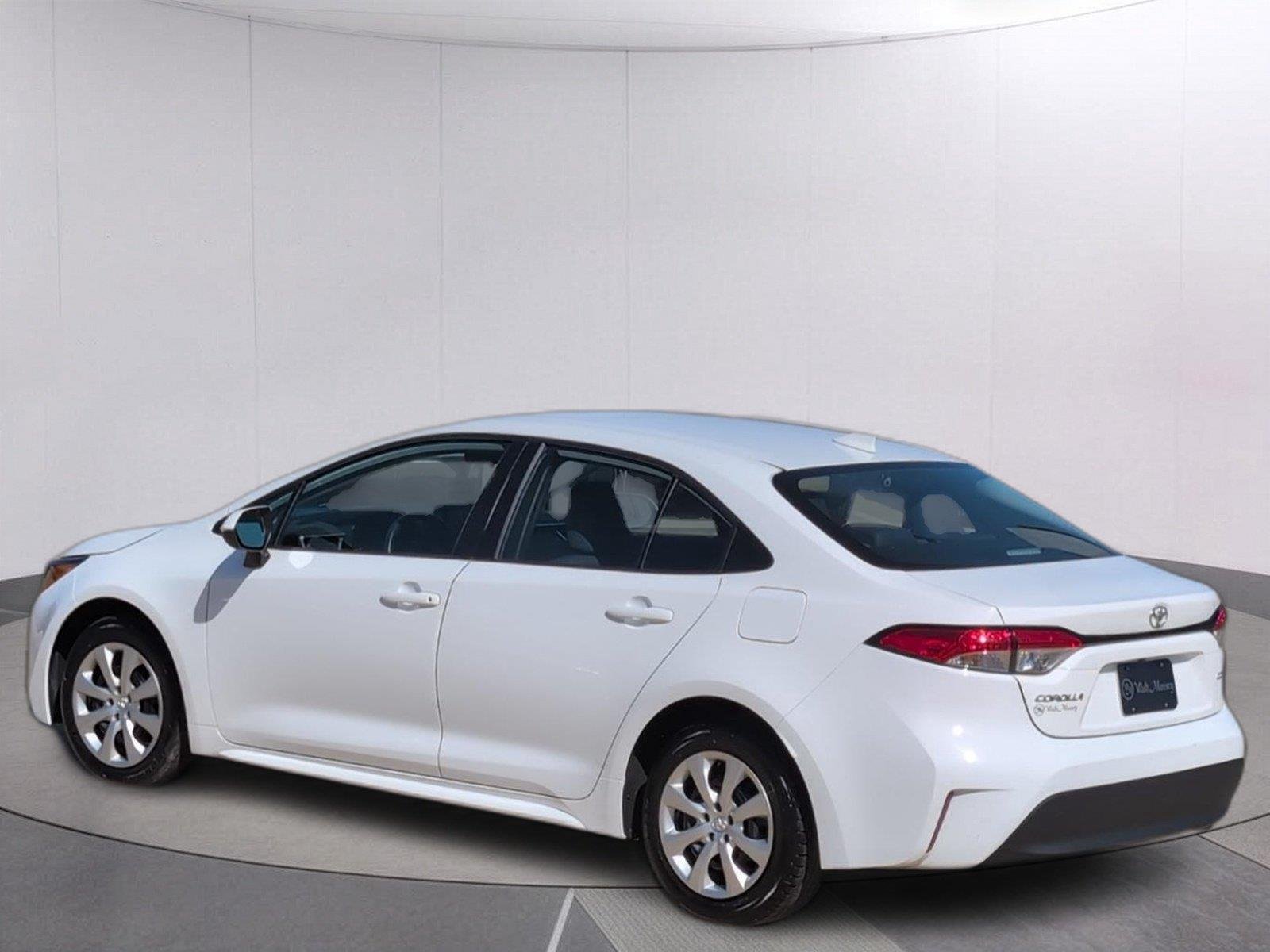Used 2024 Ice Cap Toyota LE image 3