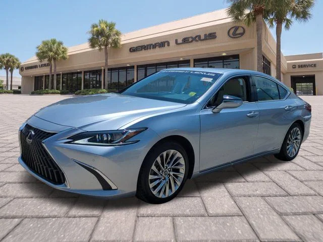 Certified Used 2022 Silver Lexus 300h Luxury image 8