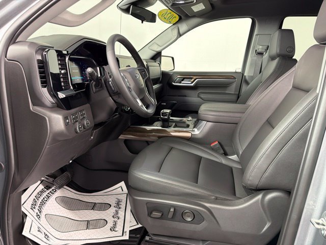 New 2026 Sterling Gray Metallic Chevrolet LT Trail Boss image 19