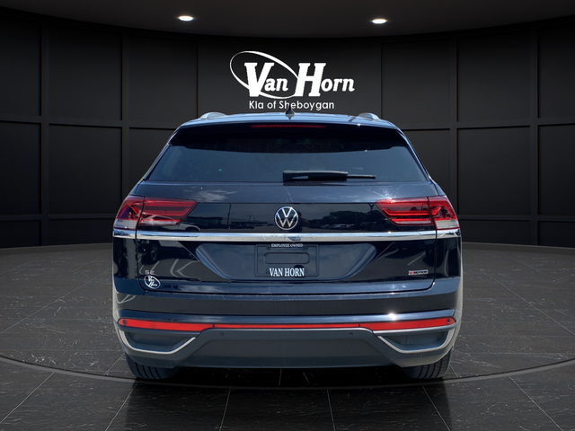 Used 2020 Black Volkswagen 2.0T SE w/Technology image 6