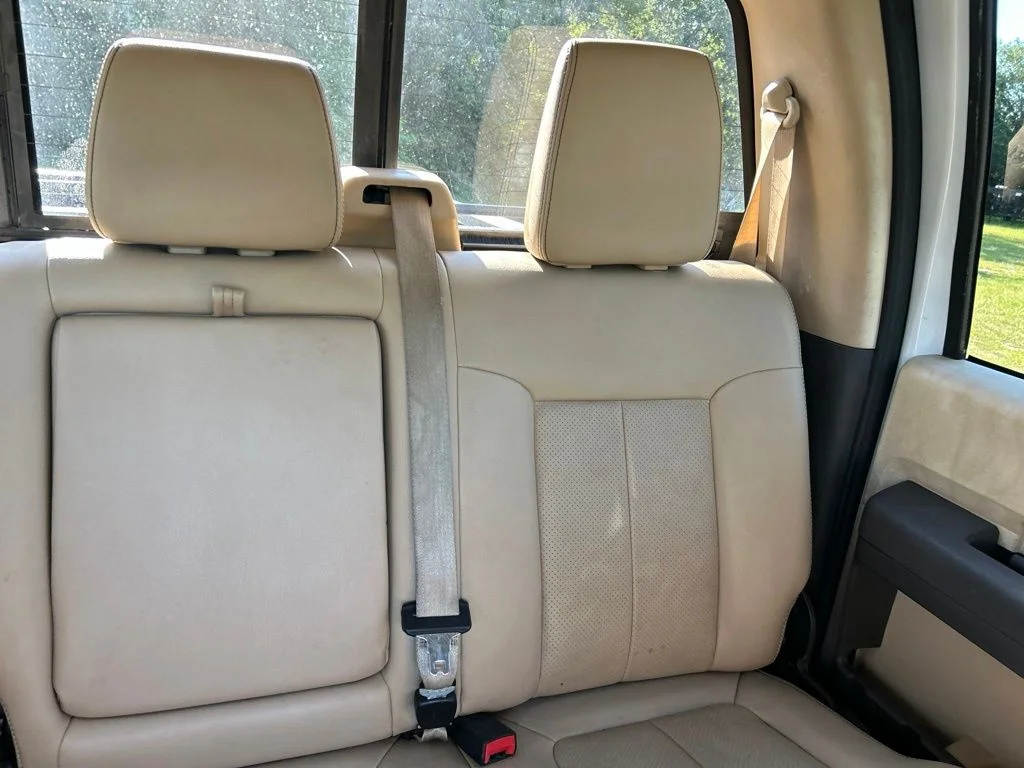 Used 2014 Oxford White Ford Lariat image 14