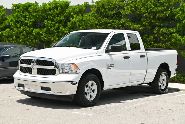 2024 Ram 1500 Classic SLT