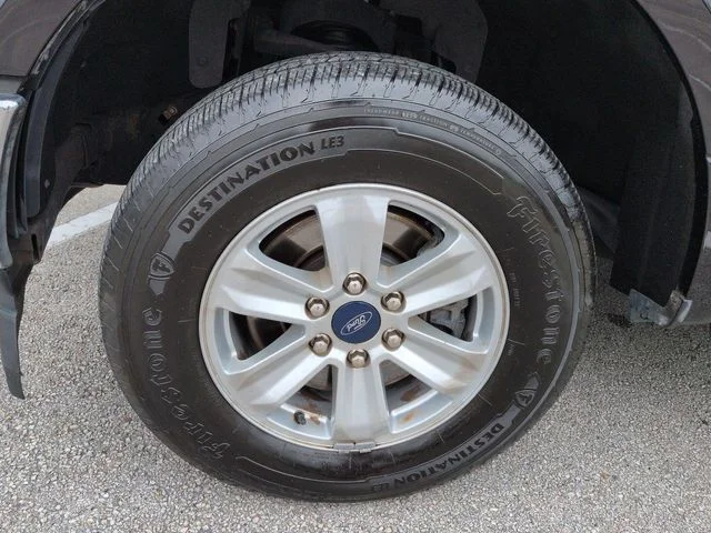 Used 2018 Black Ford XLT image 11