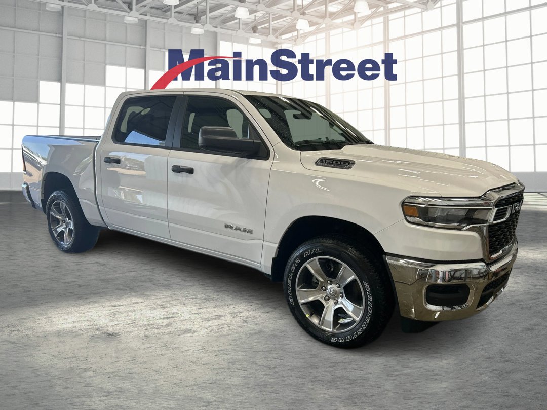 New 2026 Bright White Clearcoat RAM Tradesman image 7
