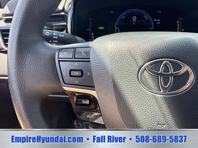 Used 2025 Silver Toyota LE image 28