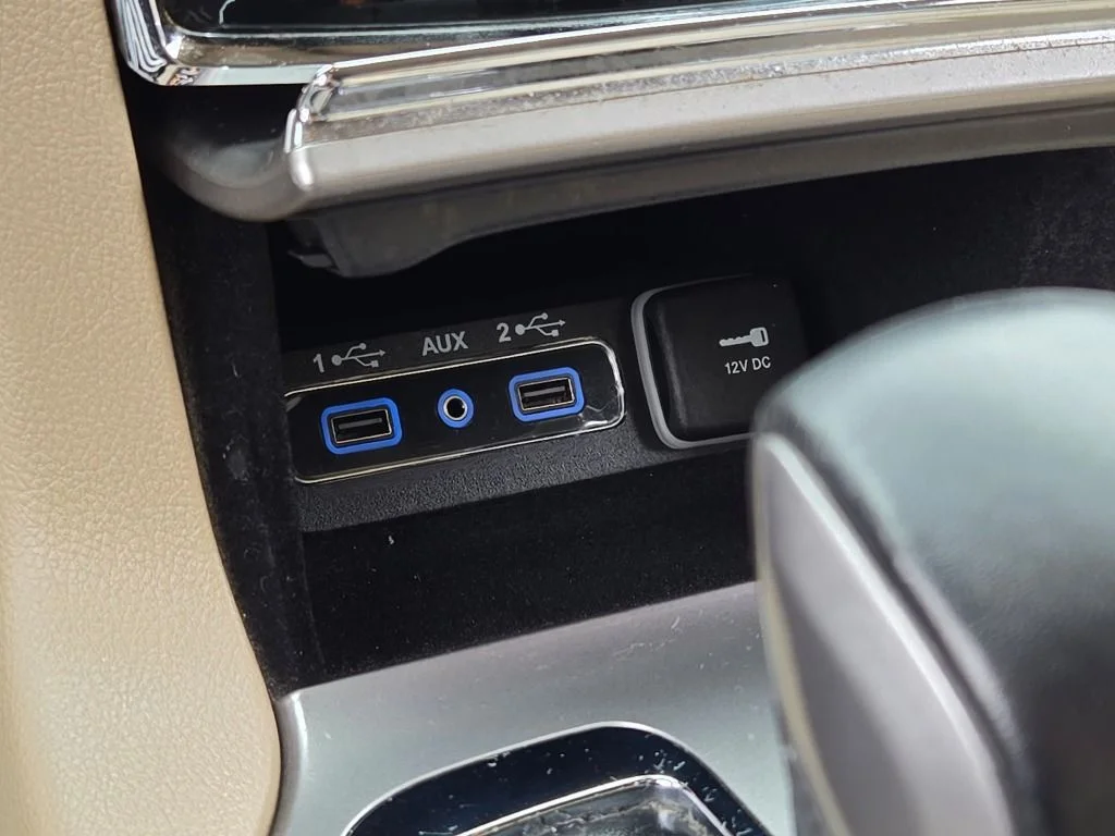 Certified Used 2022 Black Jeep Laredo E image 25