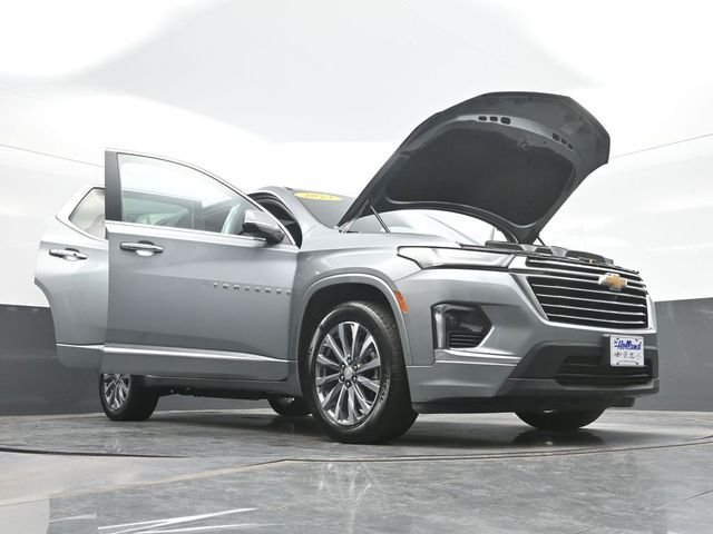 Used 2023 Gray Chevrolet Premier image 32