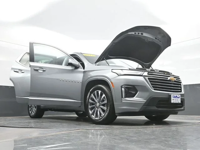 Used 2023 Gray Chevrolet Premier image 32