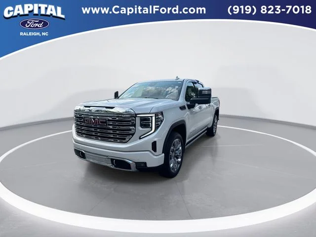 Used 2024 White GMC Denali image 4