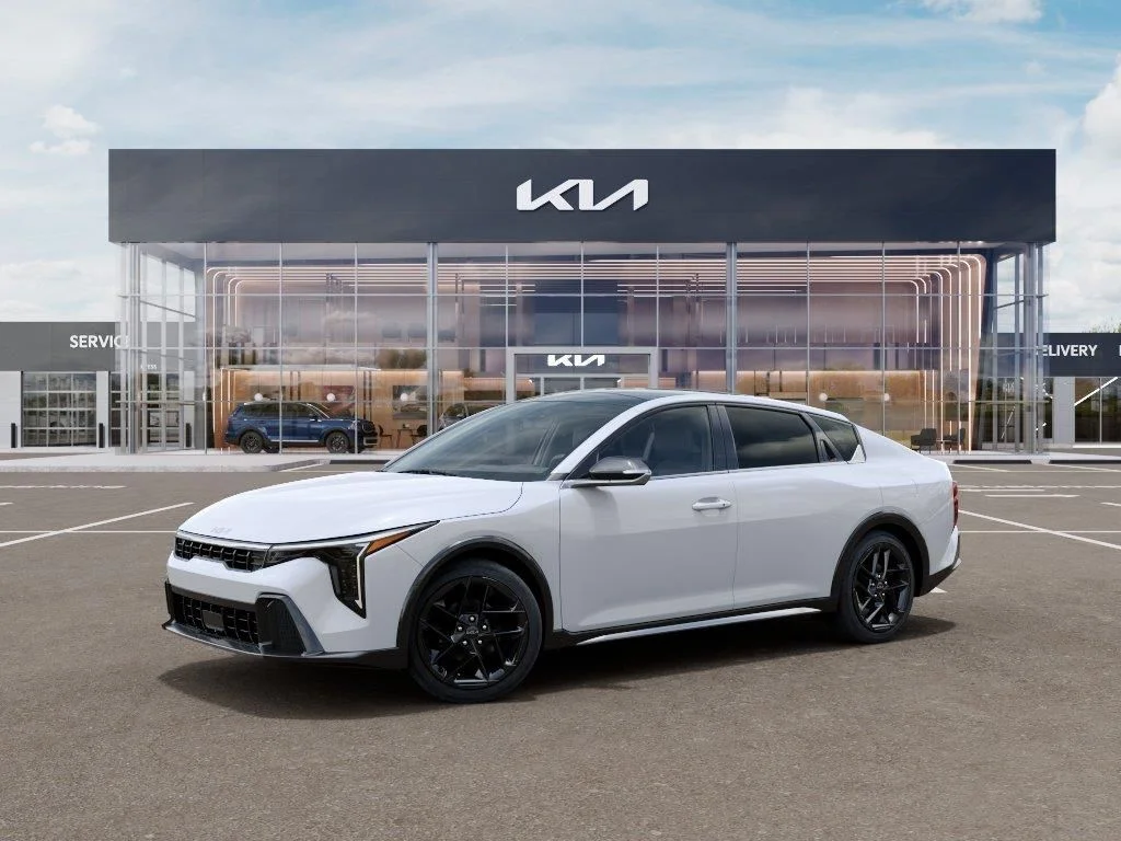 New 2026 White Kia GT-Line Turbo image 3