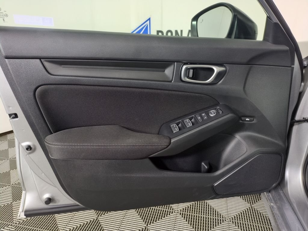 2026 Honda Civic Sport - Photo 14