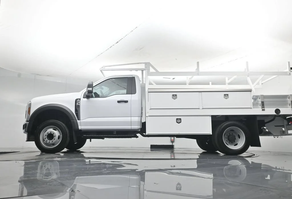 New 2026 Oxford White Ford XL image 7