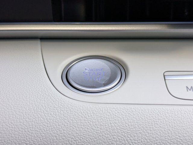 New 2026 Ecotronic Gray Hyundai Limited image 54