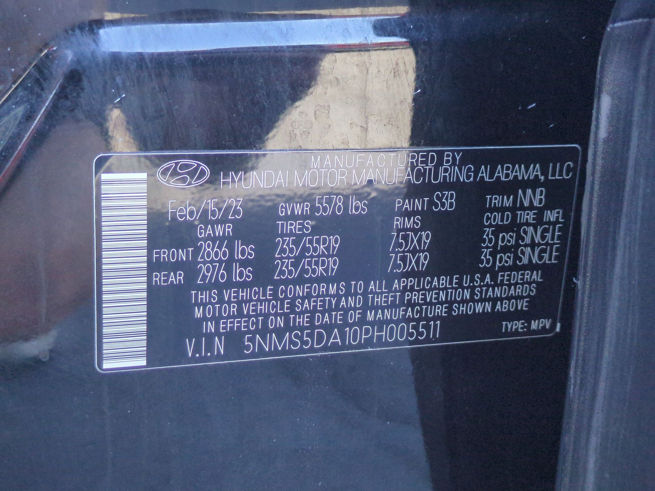 Certified Used 2023 Twilight Black Hyundai Limited image 35