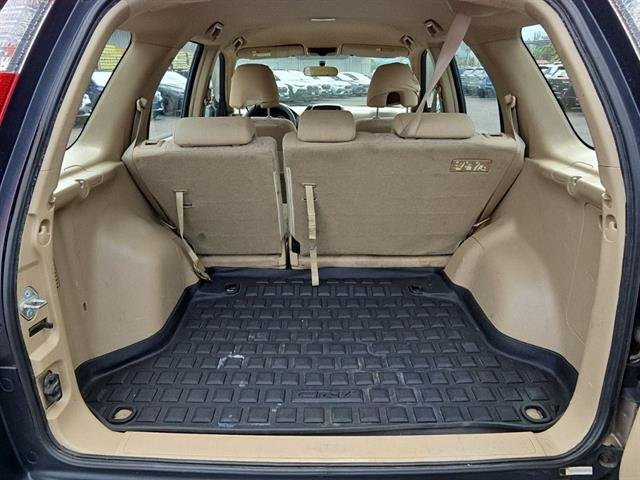 Used 2006 Gold Honda LX image 27