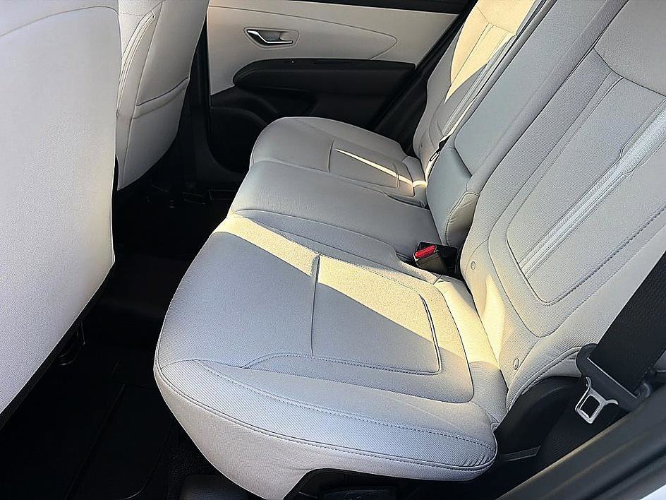 Used 2025 Serenity White Pearl Hyundai SEL image 9