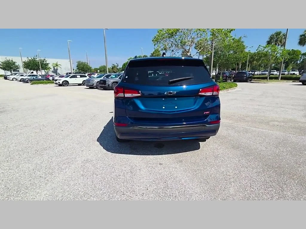 Used 2022 Blue Glow Metallic Chevrolet RS image 42