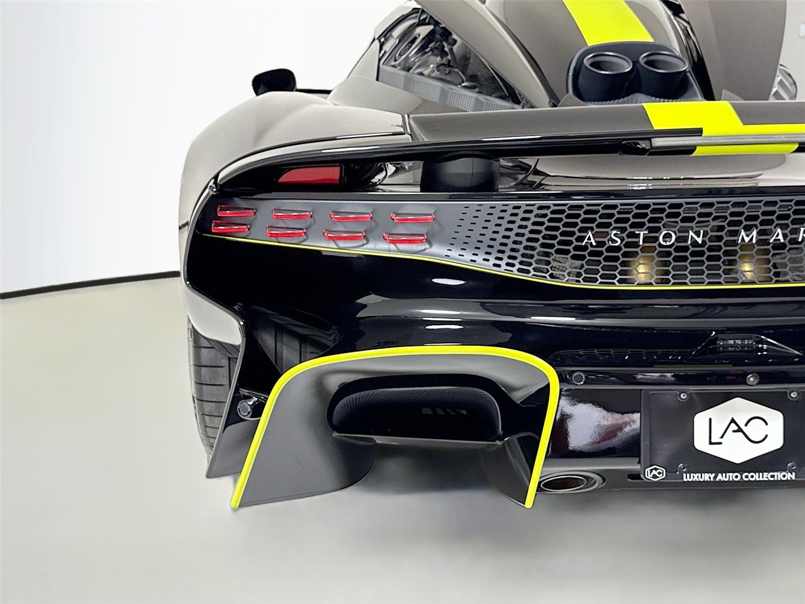 Used 2026 Black Aston Martin  image 44