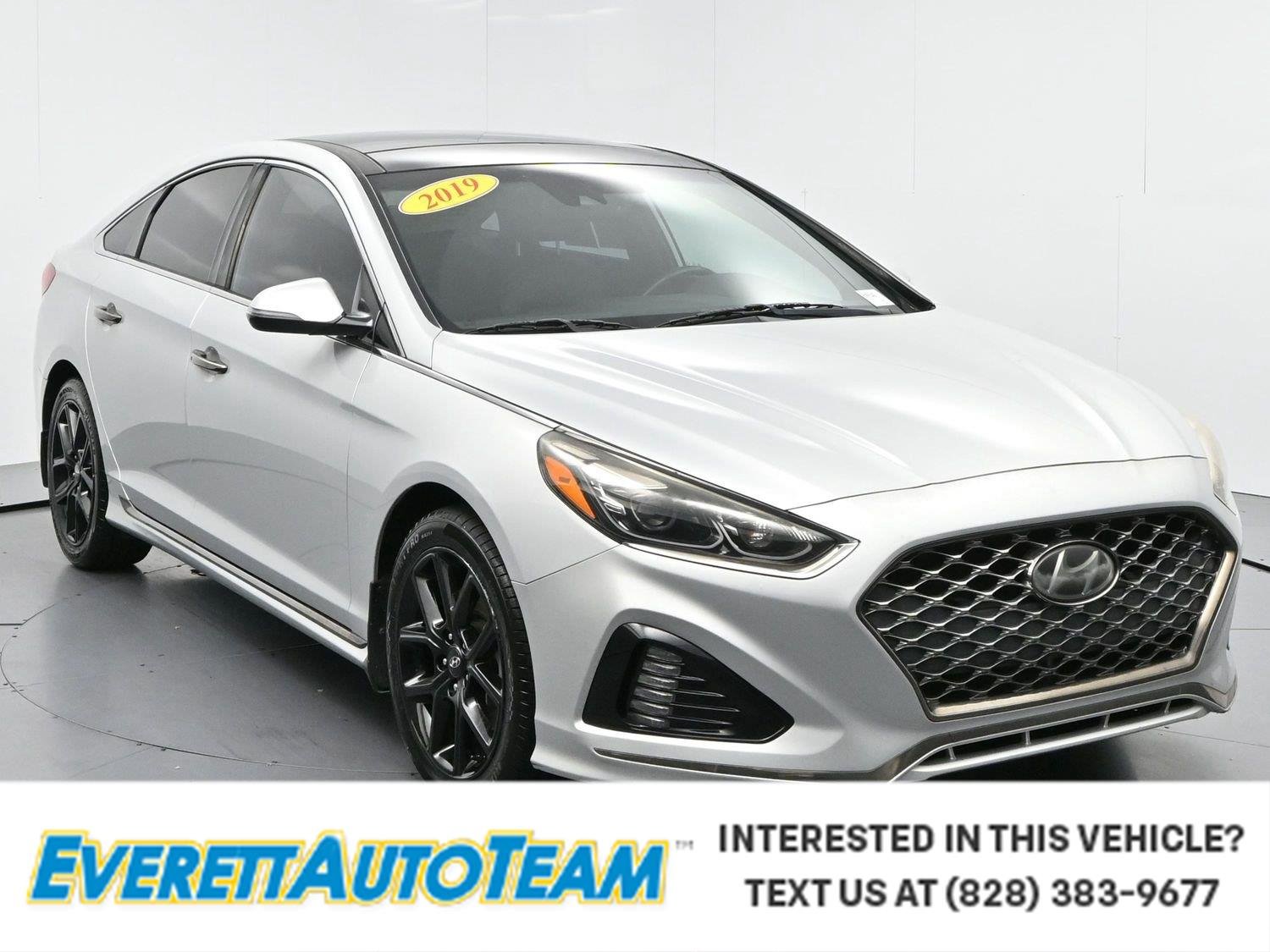 Used 2019 Symphony Silver Hyundai Limited image 1