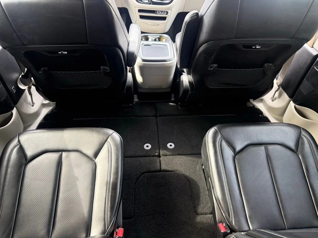 Certified Used 2023 White Chrysler Touring L image 45
