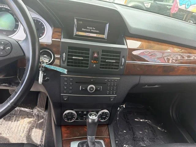 Used 2012 Gray Mercedes-Benz GLK 350 image 11