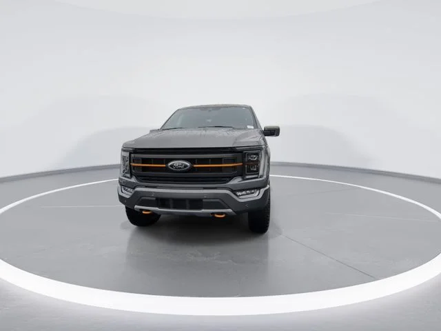 Used 2023 Gray Ford Tremor image 3