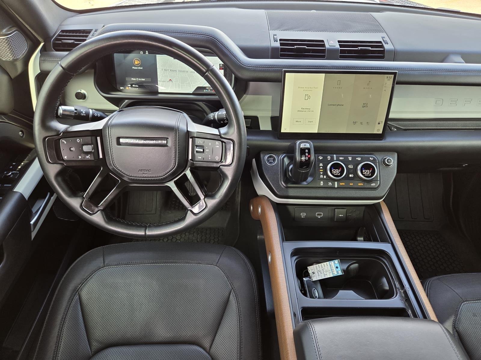 Used 2022 Carpathian Grey Premium Metallic Land Rover X-Dynamic image 15